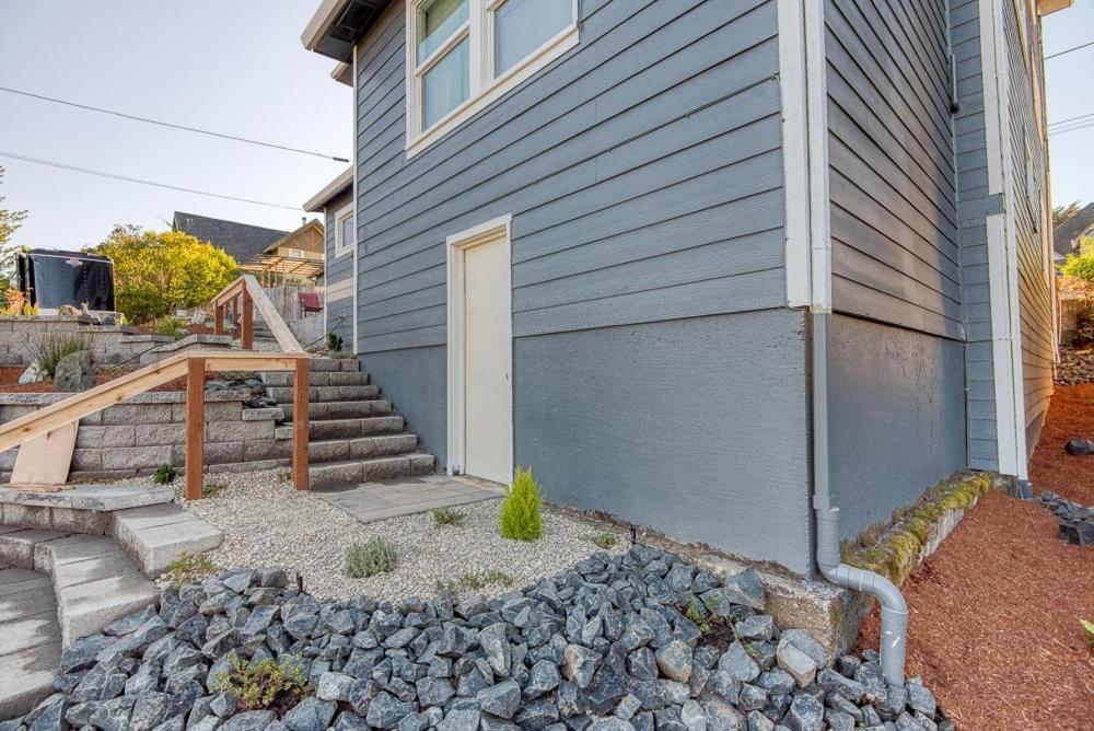 #Stayinmydistrict Heritage House Apt Coos Bay Exteriör bild