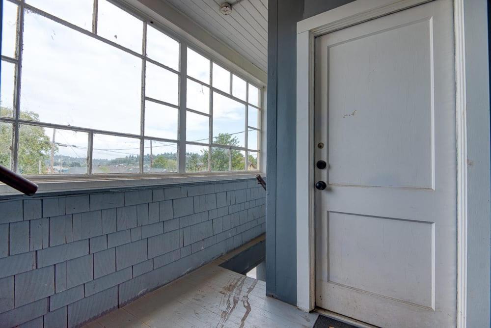 #Stayinmydistrict Heritage House Apt Coos Bay Exteriör bild