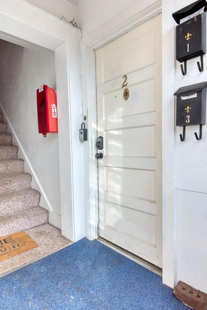 #Stayinmydistrict Heritage House Apt Coos Bay Exteriör bild