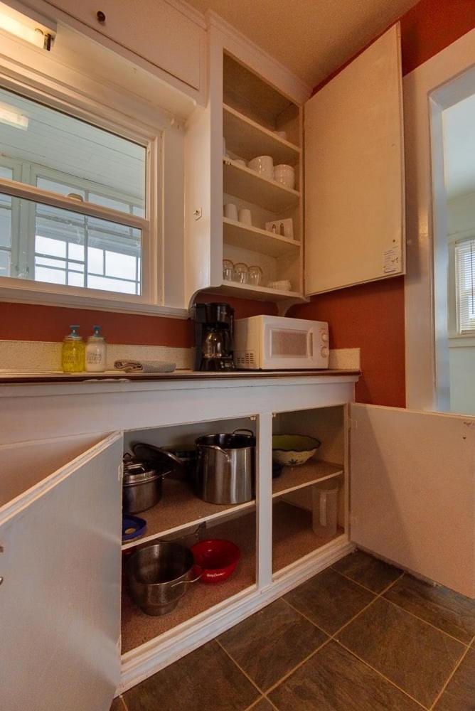 #Stayinmydistrict Heritage House Apt Coos Bay Exteriör bild